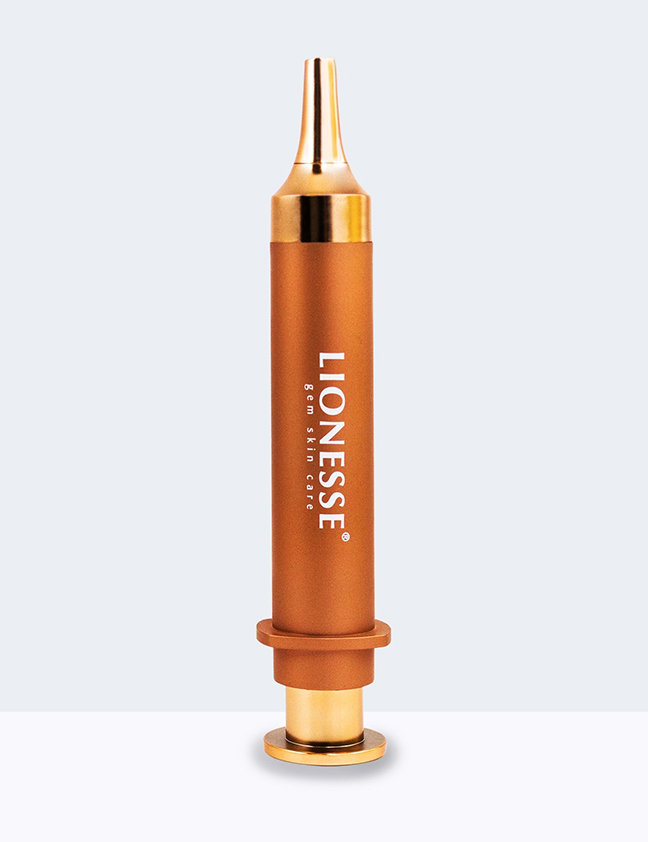 Amber syringe
